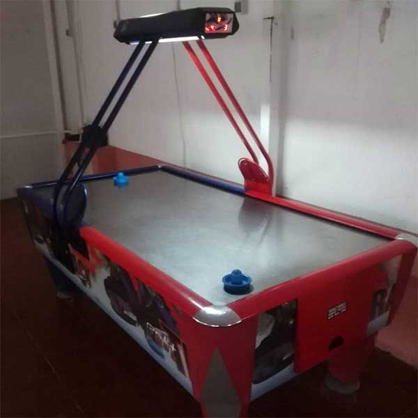 ¿Por qué alquilar una mesa de Air Hockey en Valencia?