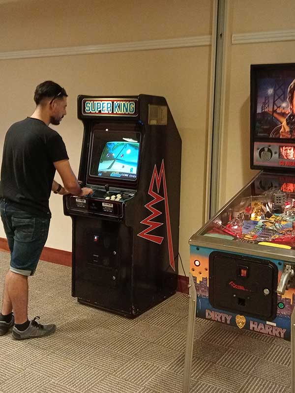 Alquilar máquinas arcade en Valencia